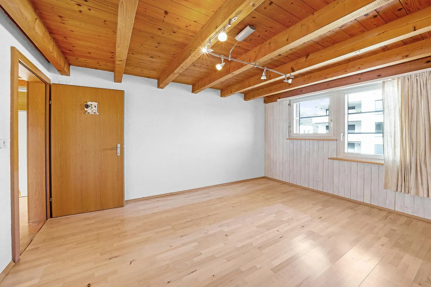 Corner House - Photo 8 of 12