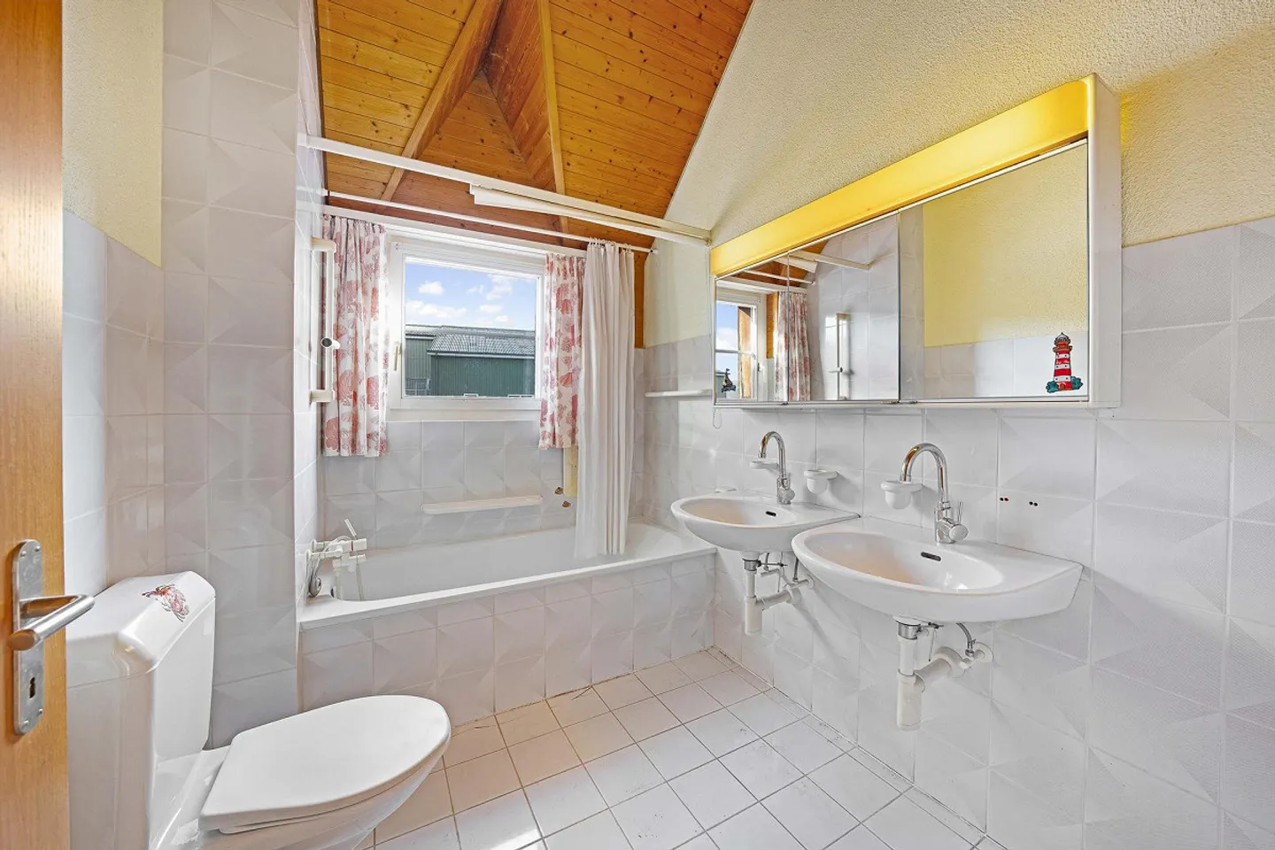 Corner House - Photo 10 of 12