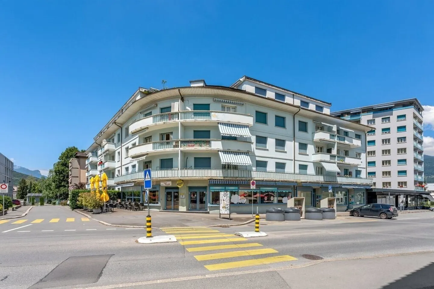 Charming apartment in Monthey! - Photo 1 of 8