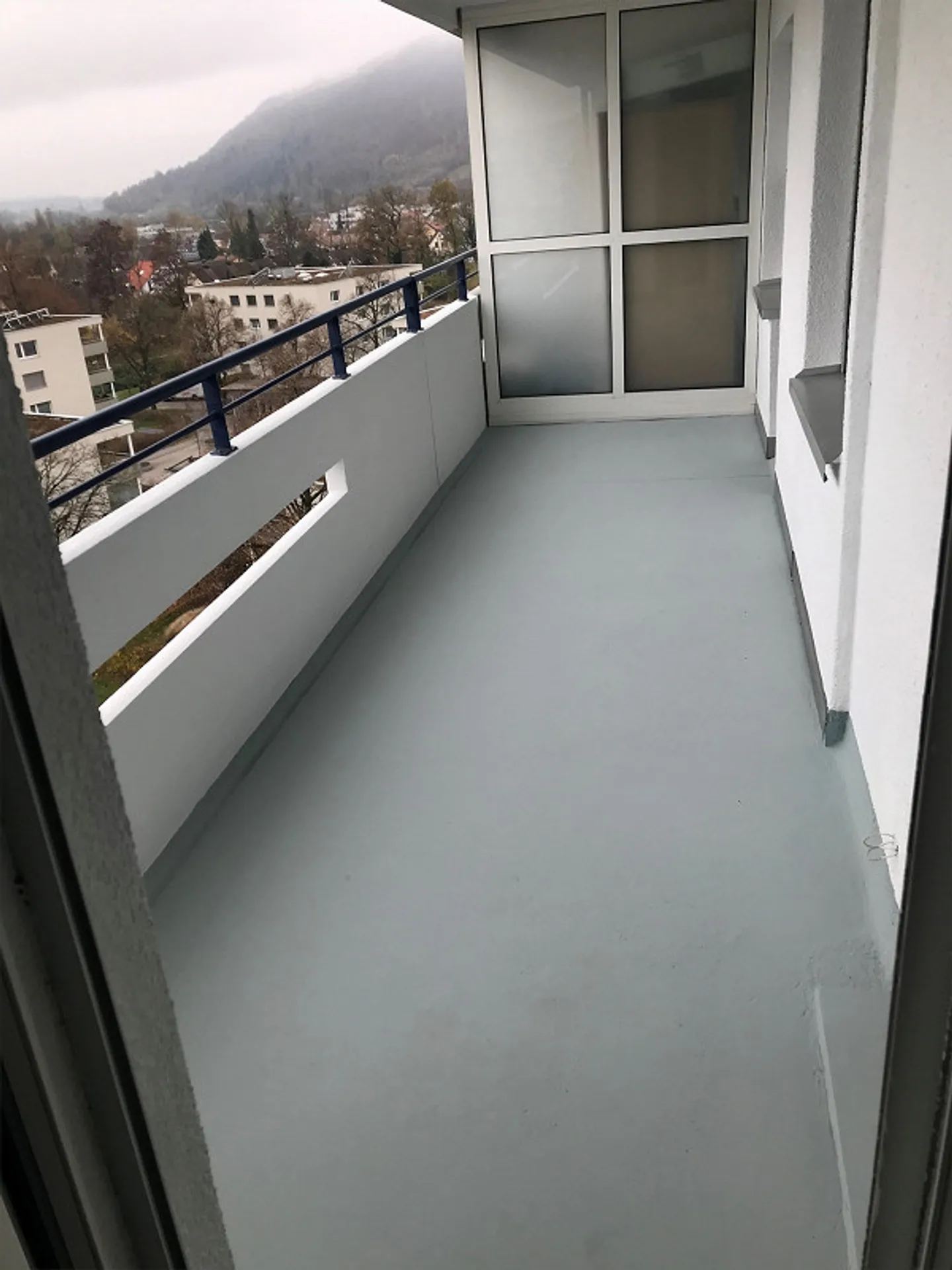 Bellissimo appartamento ristrutturato di 4,5 stanze, 7° piano, balcone, con vista panoramica! - Foto 9 di 16