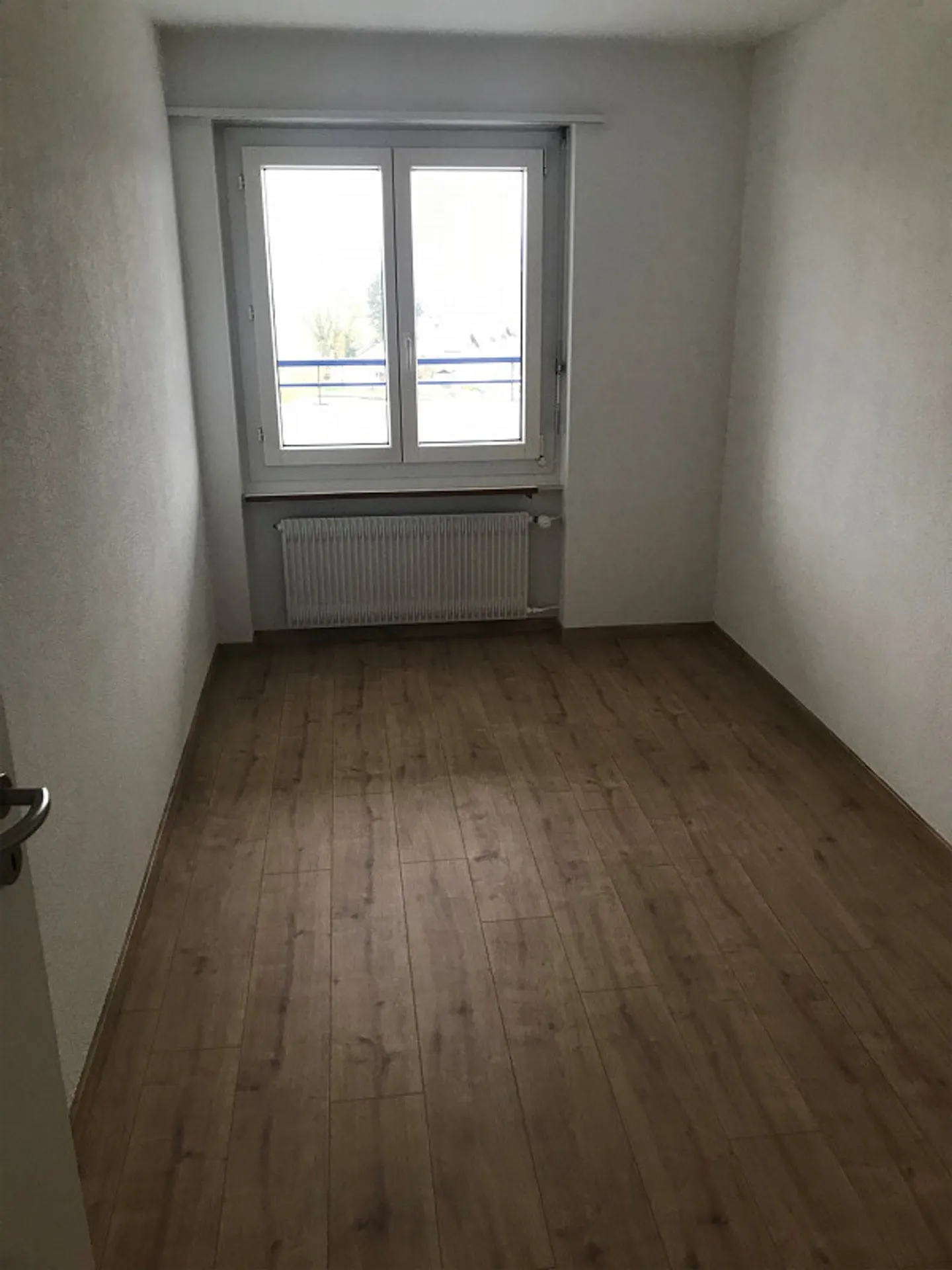 Bellissimo appartamento ristrutturato di 4,5 stanze, 7° piano, balcone, con vista panoramica! - Foto 6 di 16