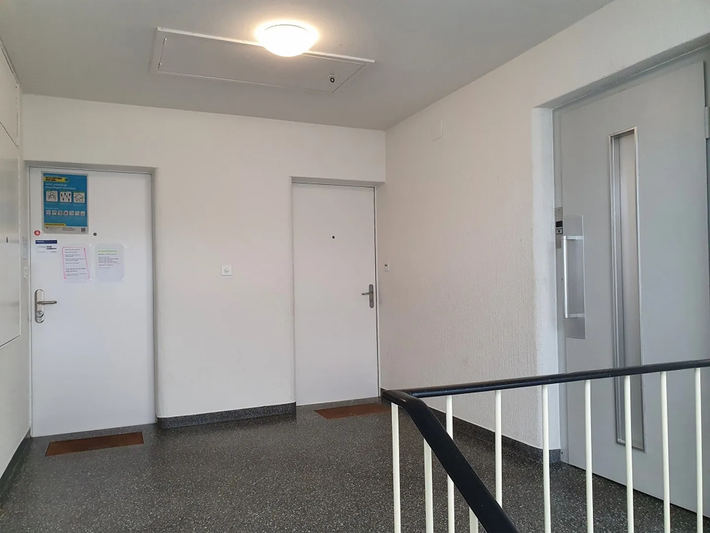 Bellissimo appartamento ristrutturato di 4,5 stanze, 7° piano, balcone, con vista panoramica! - Foto 13 di 16