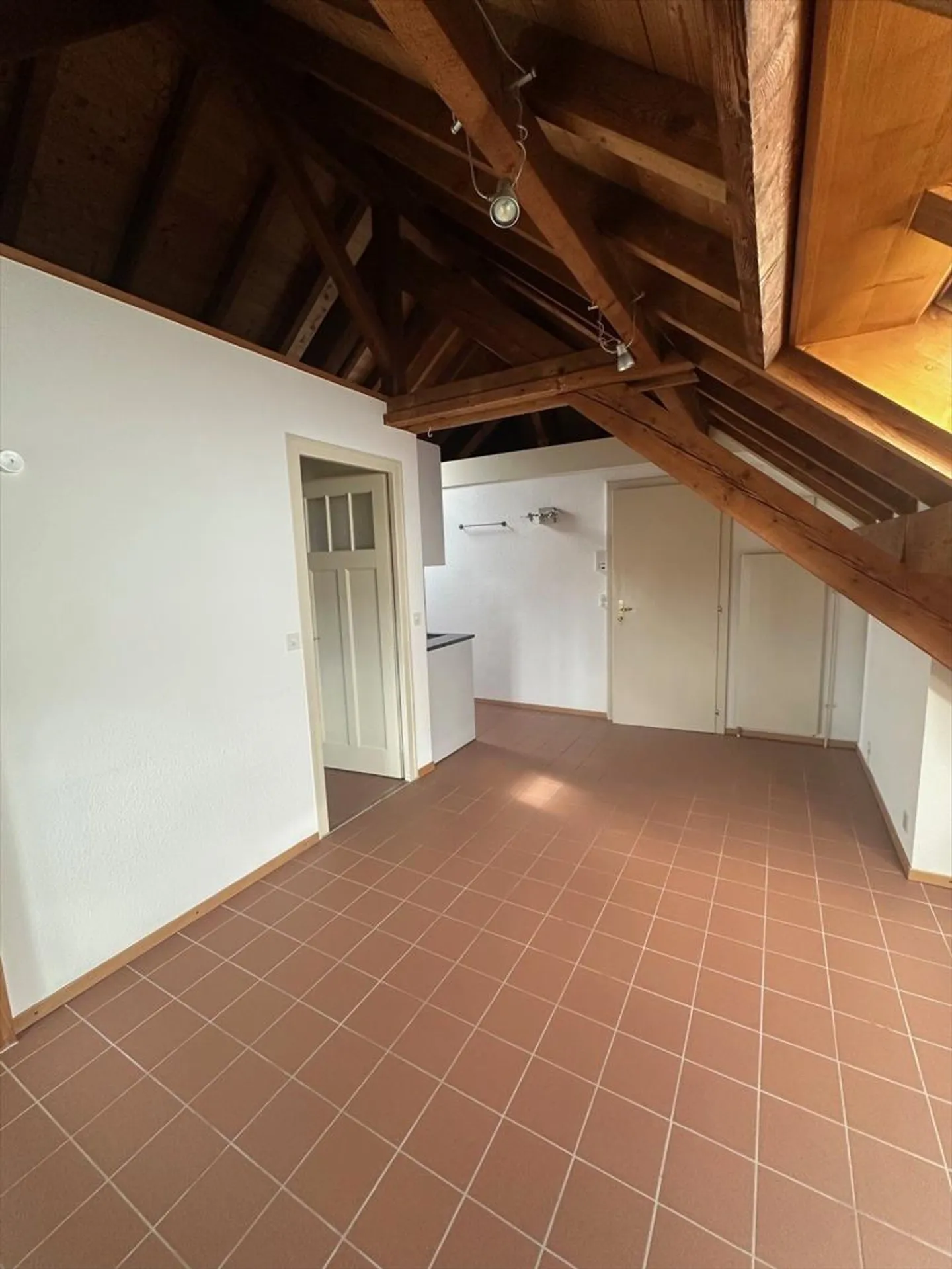 Appartement 2.5 pièces - Photo 2 sur 6