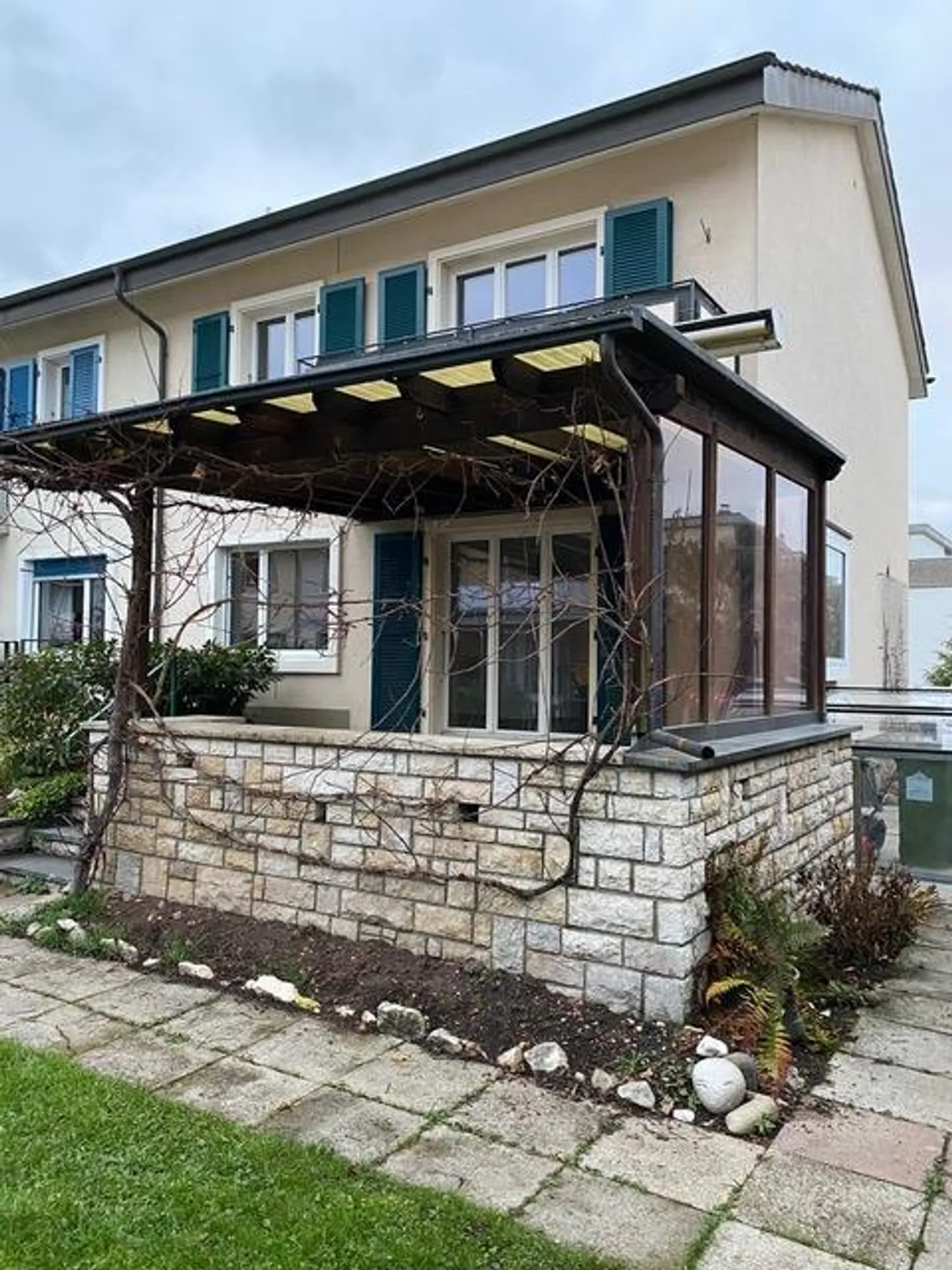 Bella casa a schiera d'angolo - Foto 5 di 17
