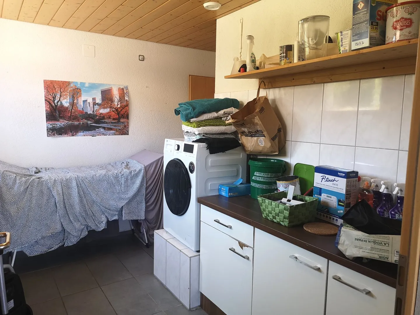Großes Familienhaus mit 8,5 Zimmern in Lajoux, Möglichkeit zur Vermietung von Gästezimmern - Foto 26 von 63