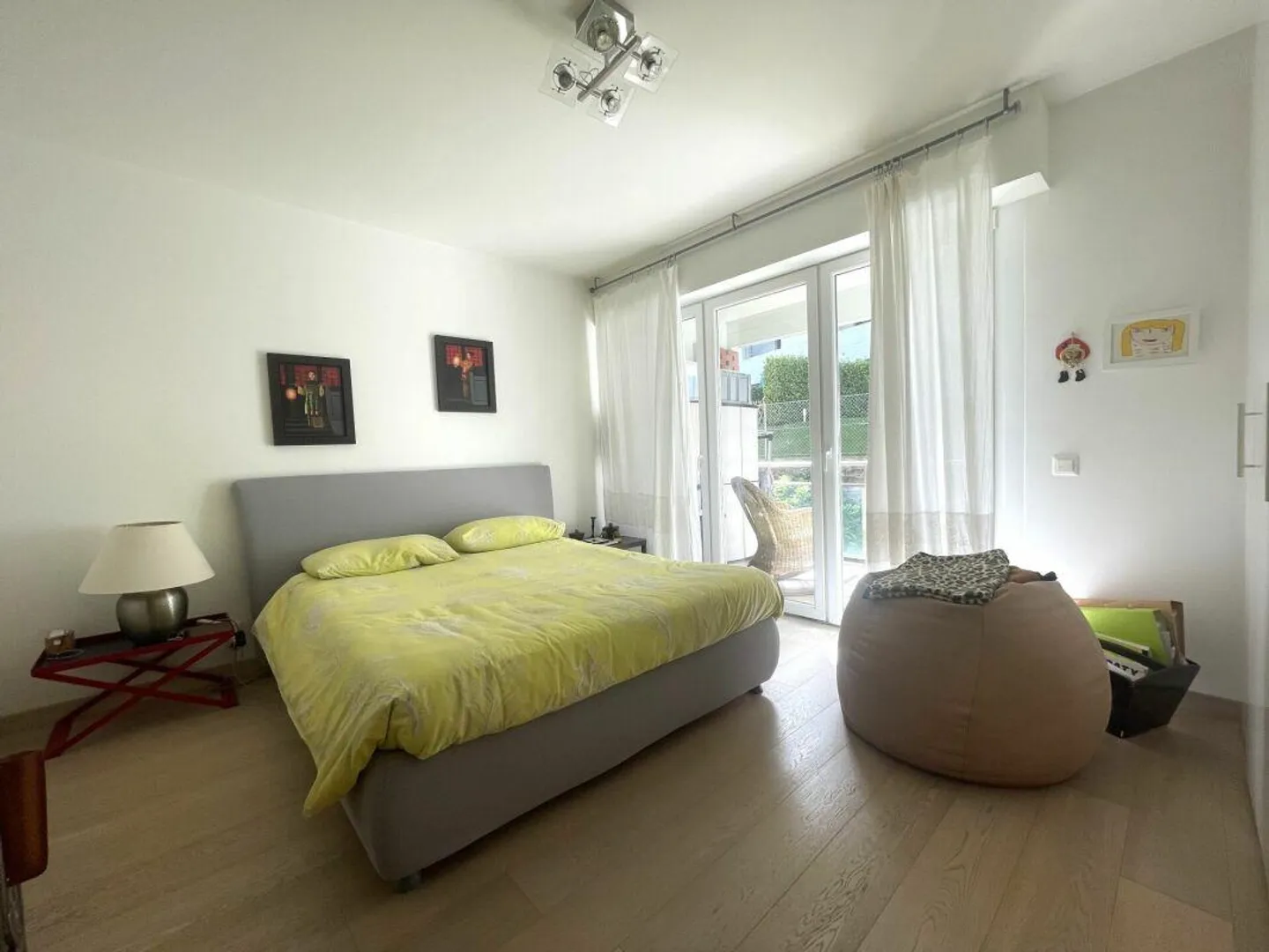 Appartement spacieux avec vue panoramique et piscine - Photo 7 sur 7