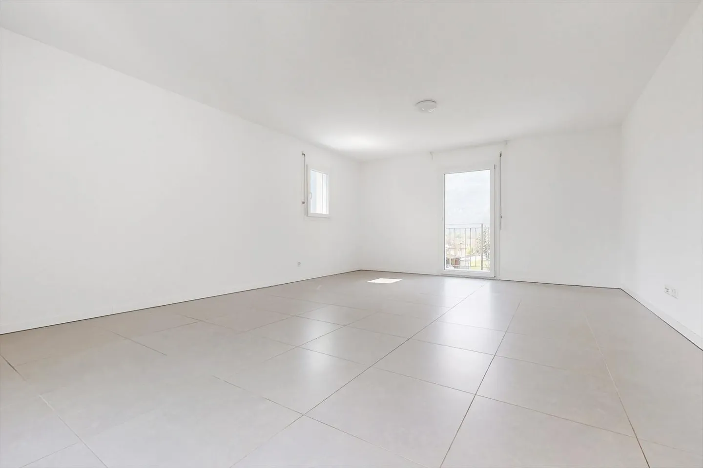 Apartment for rent - Photo 6 of 10