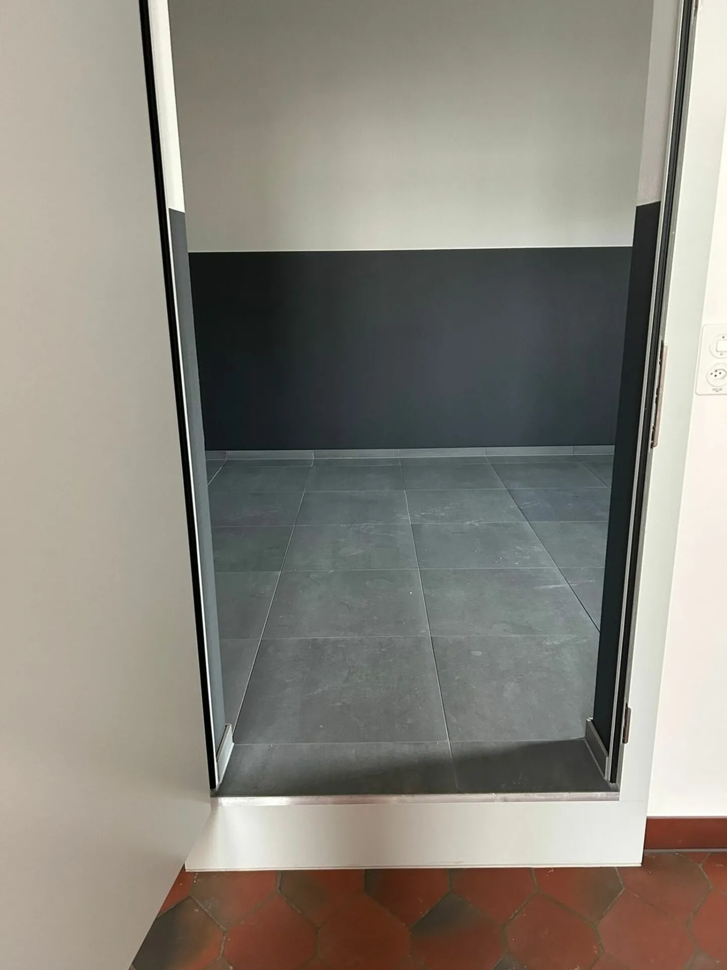 Stazione di Herzogenbuchsee, spazio luminoso e versatile - Foto 4 di 4