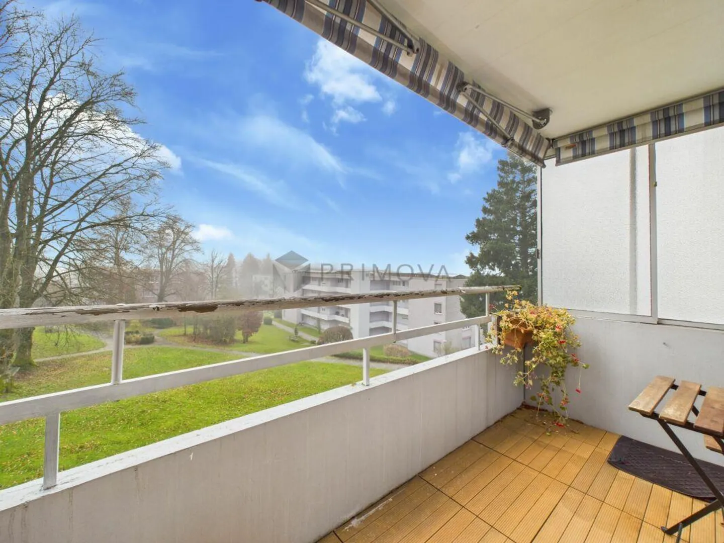 Charmante Wohnung mit Balkon - Foto 2 von 12