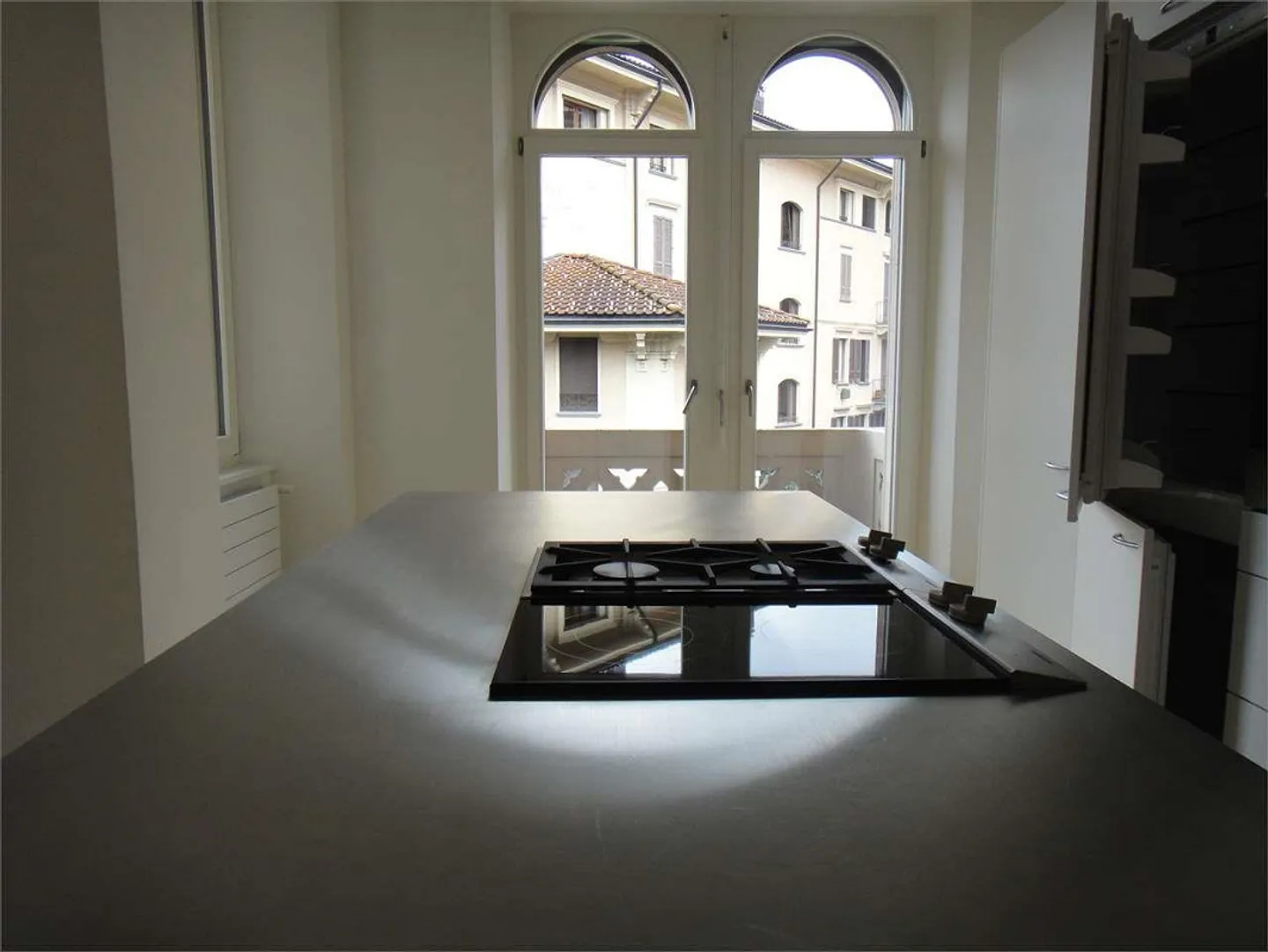 Lugano Centro, Duplex di 5.5 Locali in una Villa Storica - Foto 7 di 13