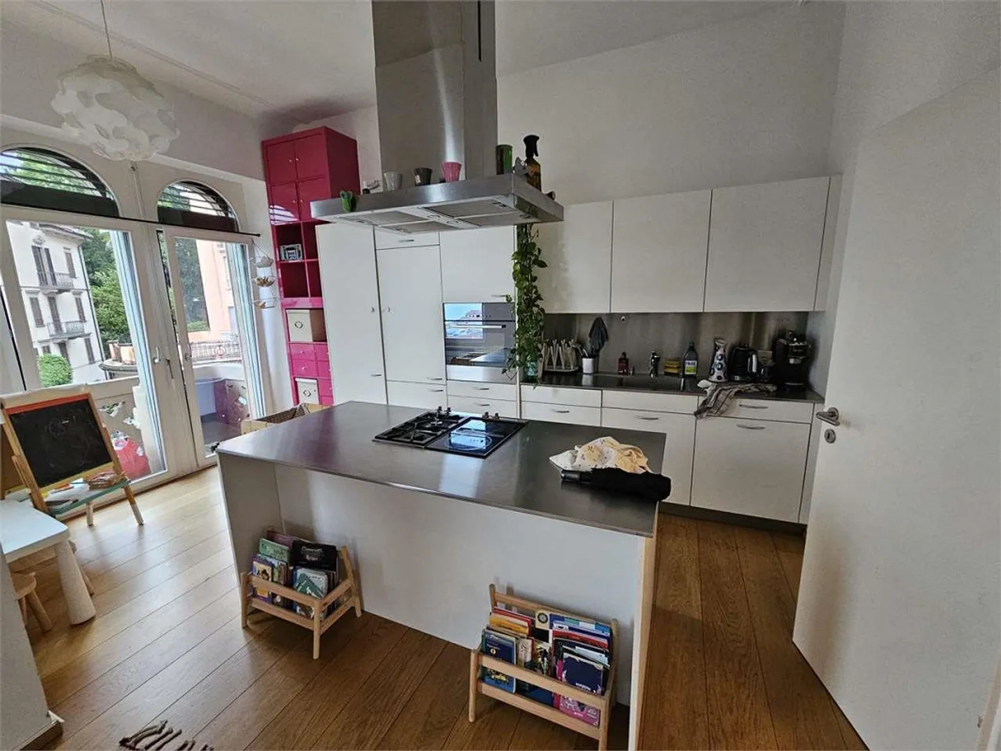 Lugano Centro, Duplex di 5.5 Locali in una Villa Storica - Foto 8 di 13