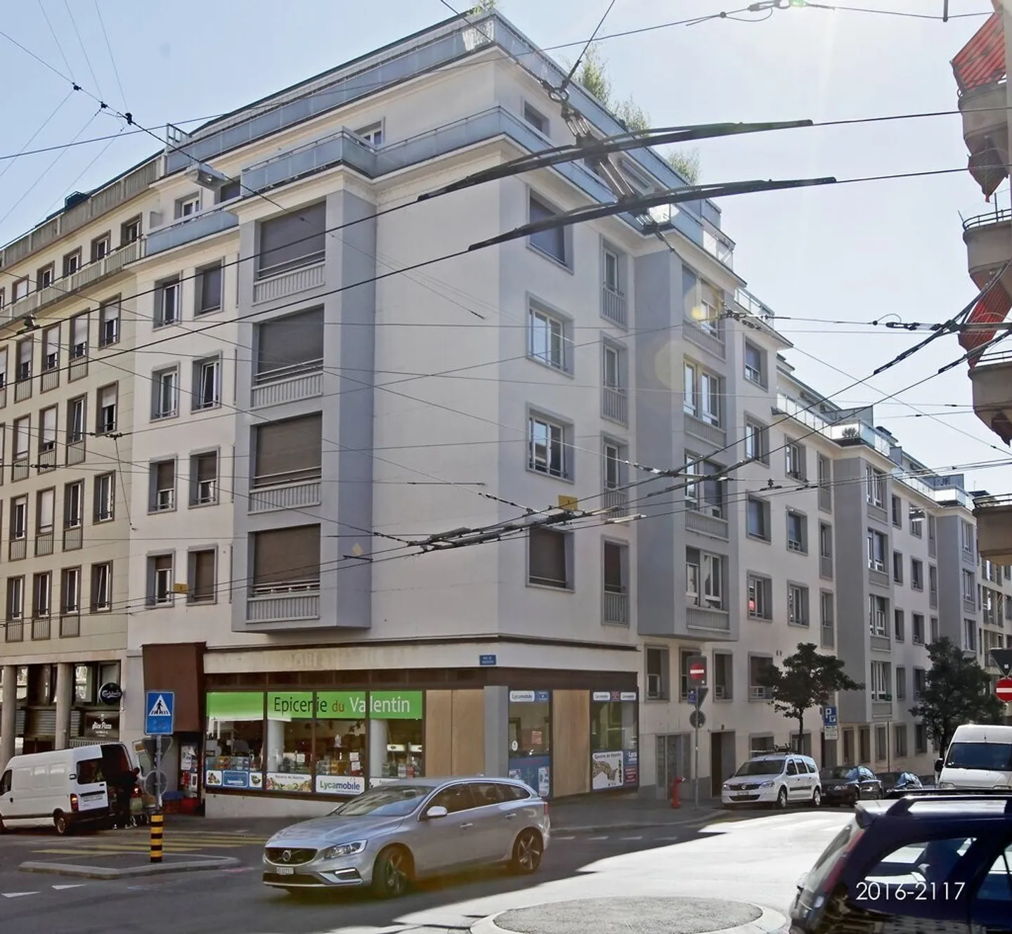 «Cherchez-vous un garage au centre-ville» - Foto 1 von 2