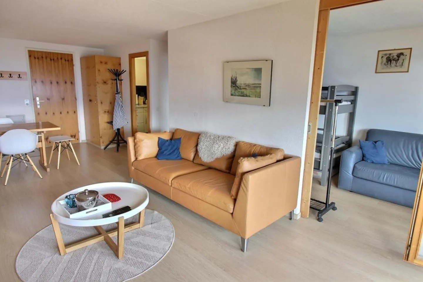Apartment for rent for the week in the cable car section - Photo 2 of 10