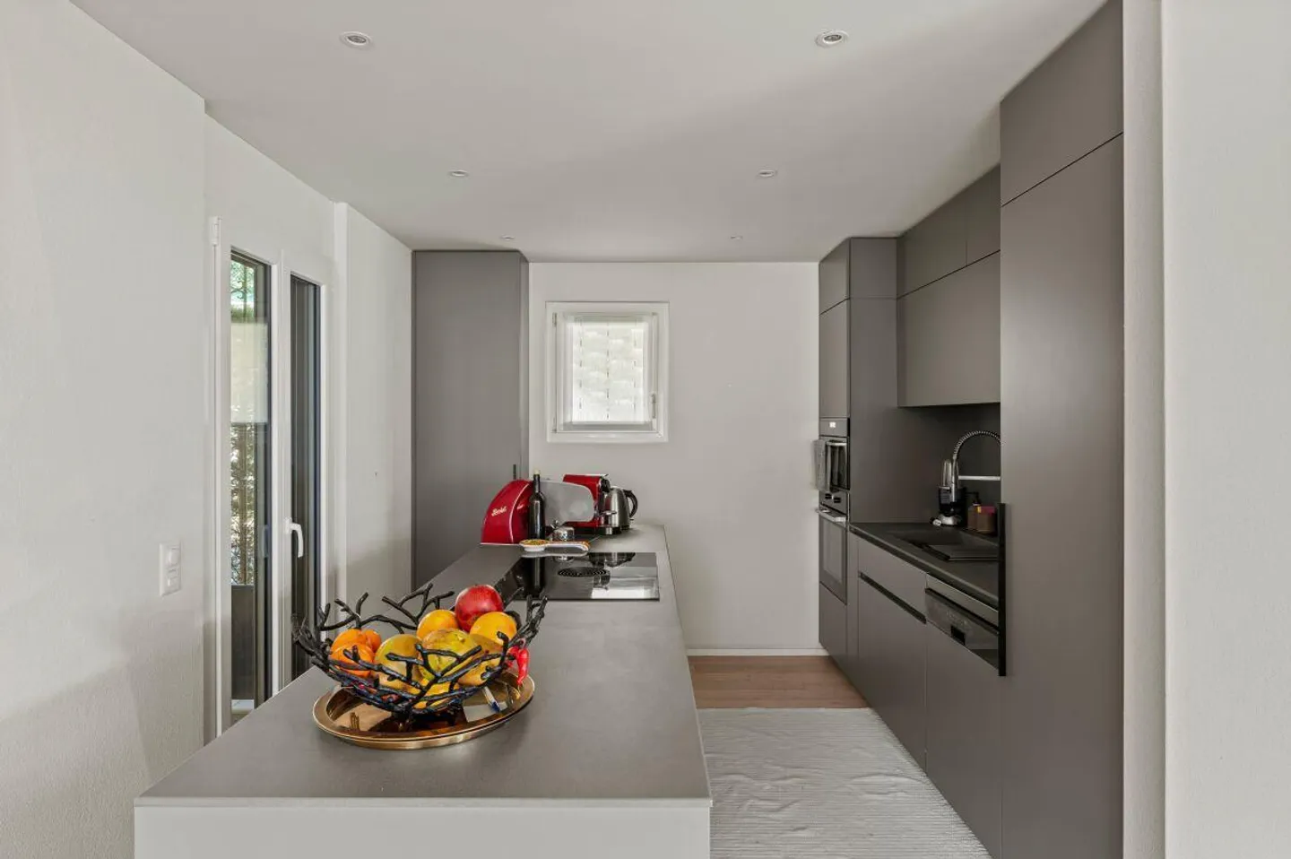 Esclusiva Casa vista lago a 180° | Exclusive house surrounded by na... - Foto 7 von 16