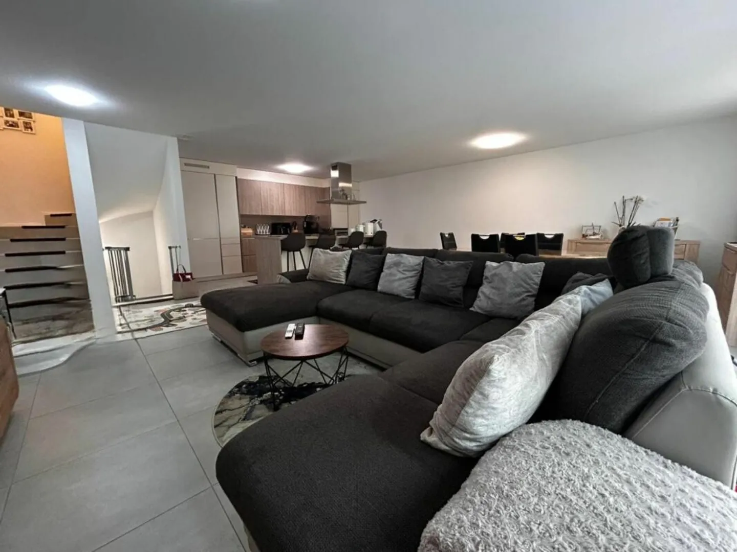 Modern 5-Room Villa in Villarsiviriaux - Photo 3 of 27