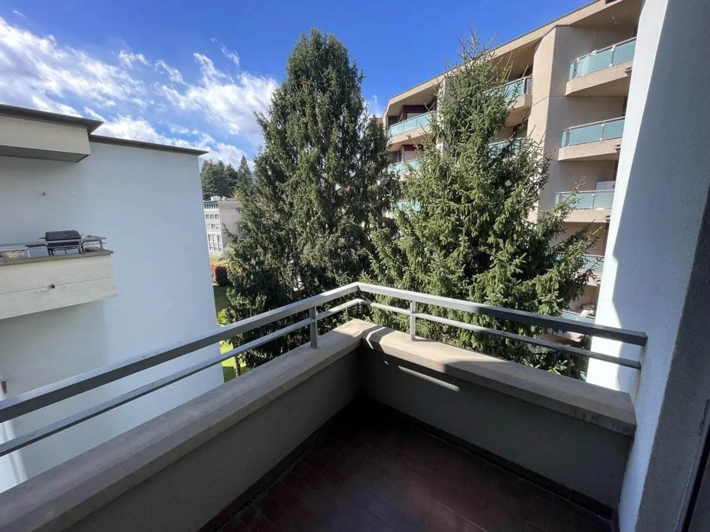 5.5-ROOM APARTMENT ON THE TOP FLOOR WITH A LARGE TERRACE, IN FAS... - Photo 10 of 13