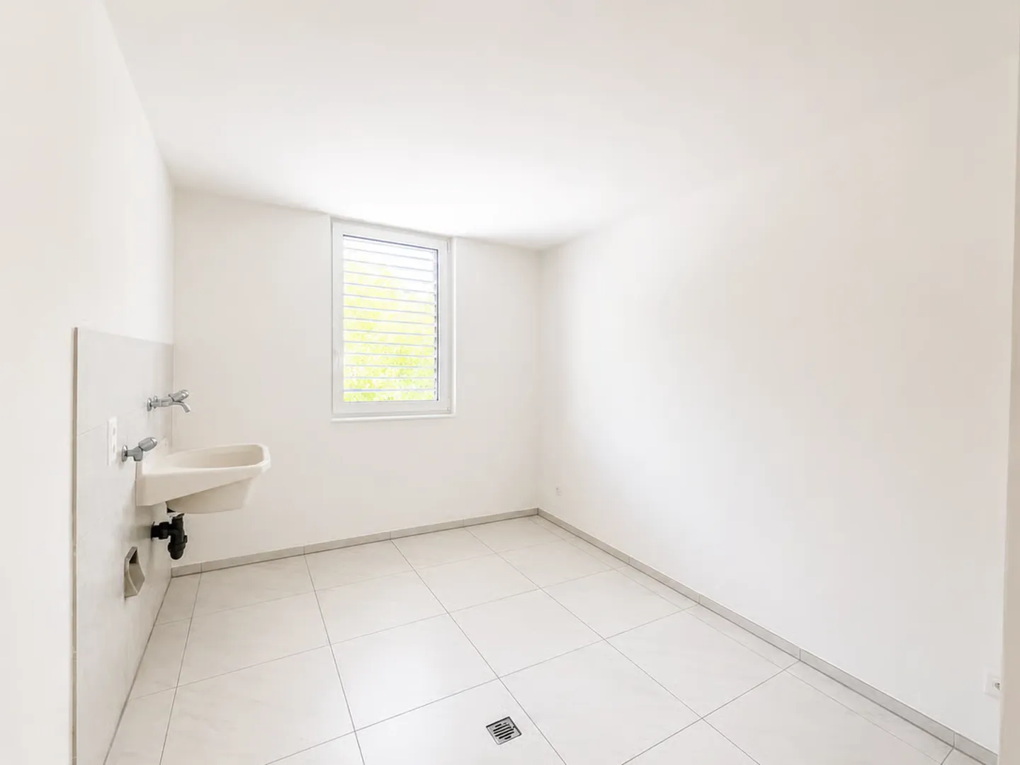 RIVERA - 4,5 Zimmer mit Terrasse zu vermieten - Foto 12 di 12