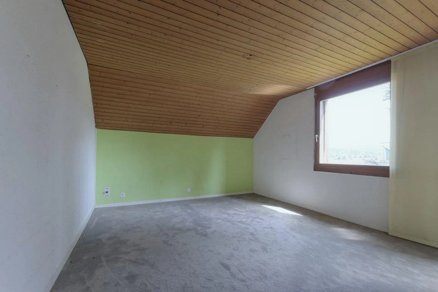 5½-Zimmer Einfamilienhaus mit Gestaltungsspielraum und Garten - Foto 10 von 13