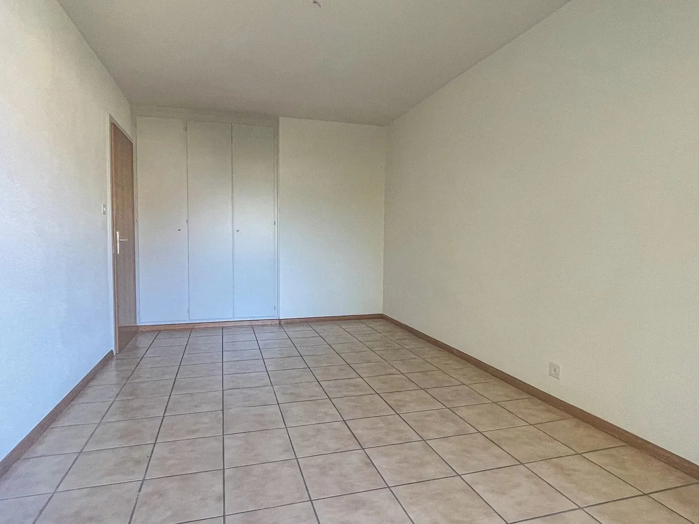 Investment Property in Chippis - Photo 5 of 13