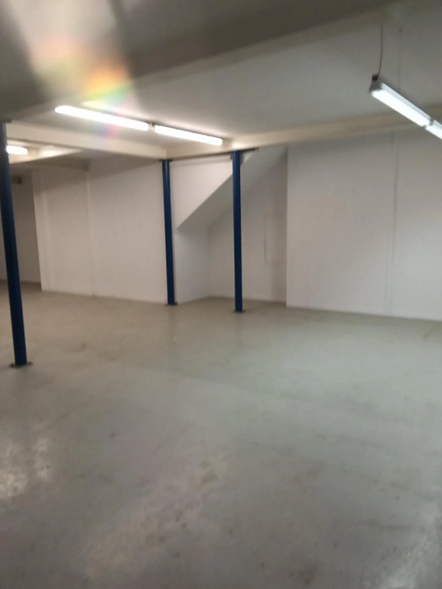280 m² Gewerbehalle Lichtensteig – Lager mit 5,8 m Höhe und Rampe - Foto 6 von 8
