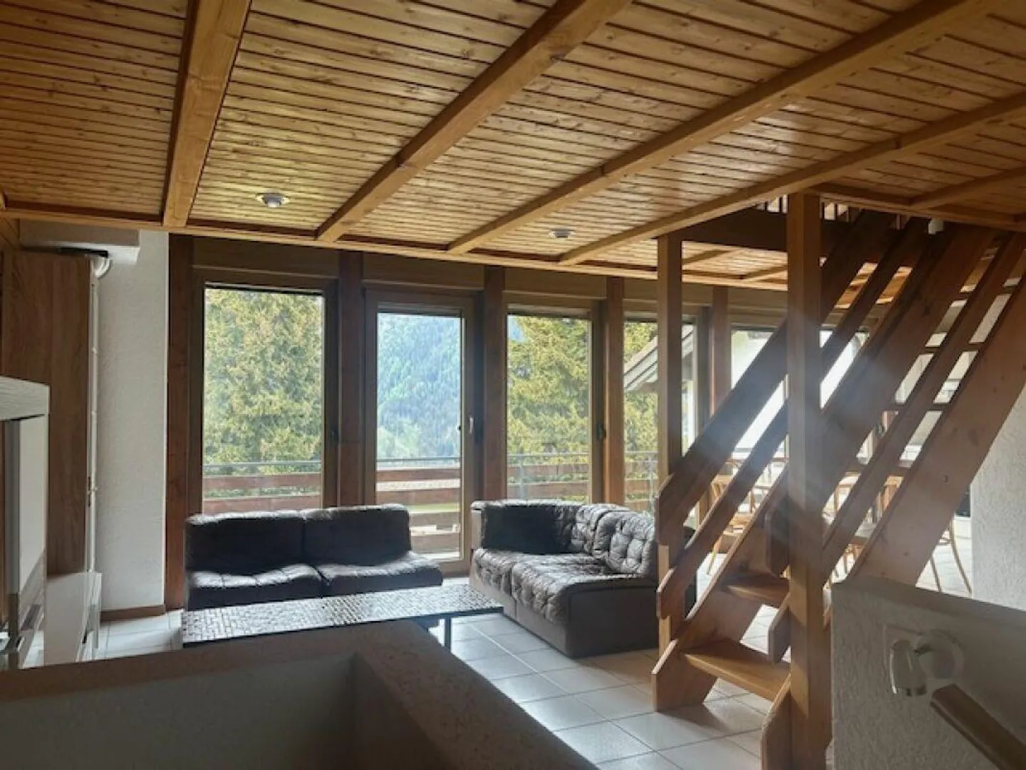 EINZELHAUS MIT 6 ZIMMERN (MÖBLIERT) UND GARTEN - Foto 6 von 23