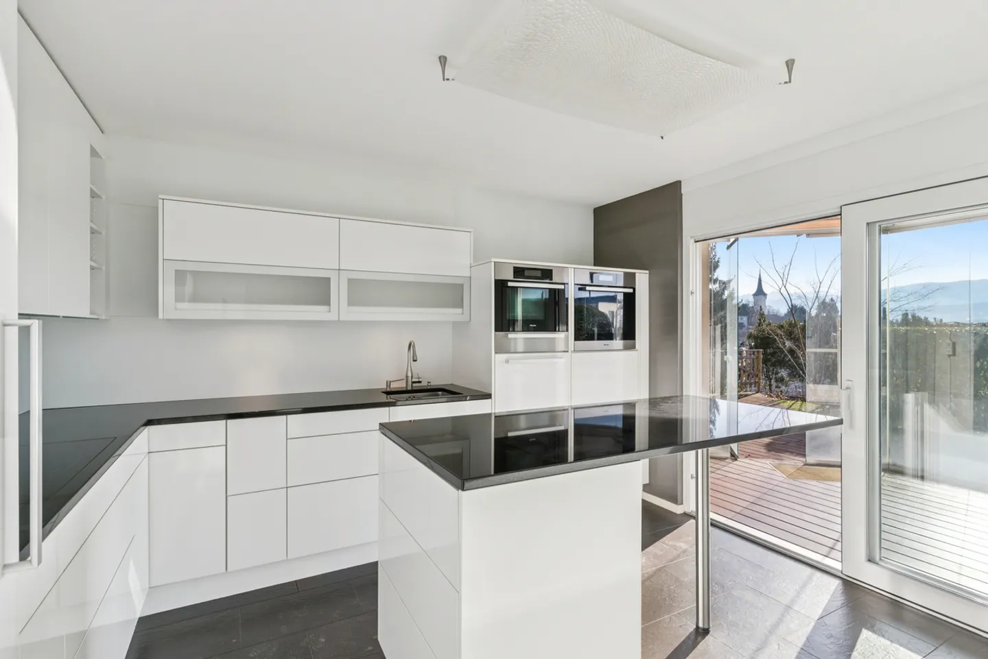 Charming Apartment in Villars - Photo 3 of 6