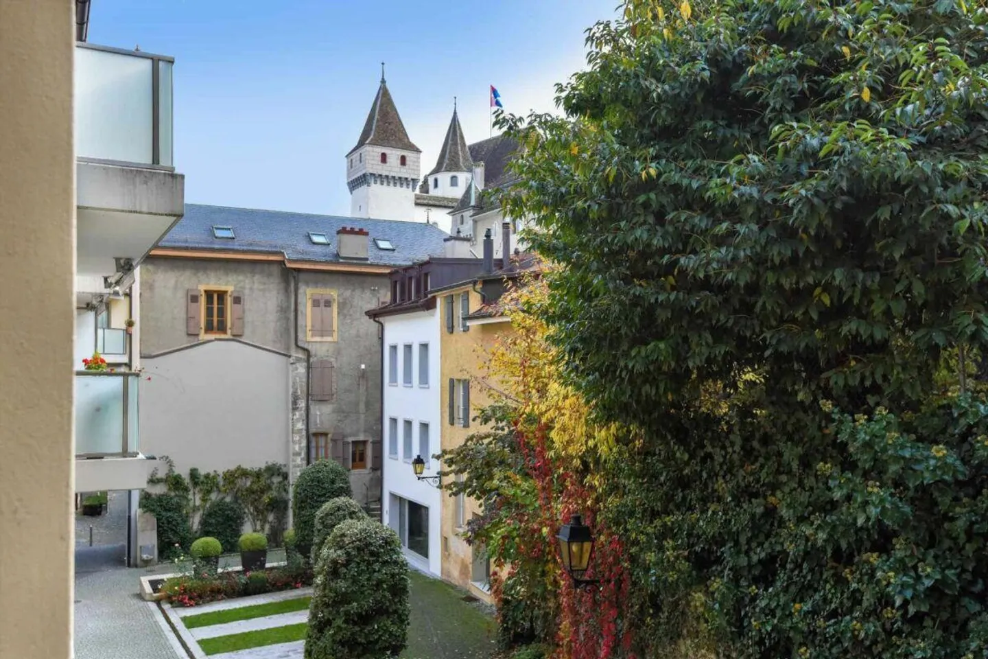 Appartamento - Foto 2 di 2