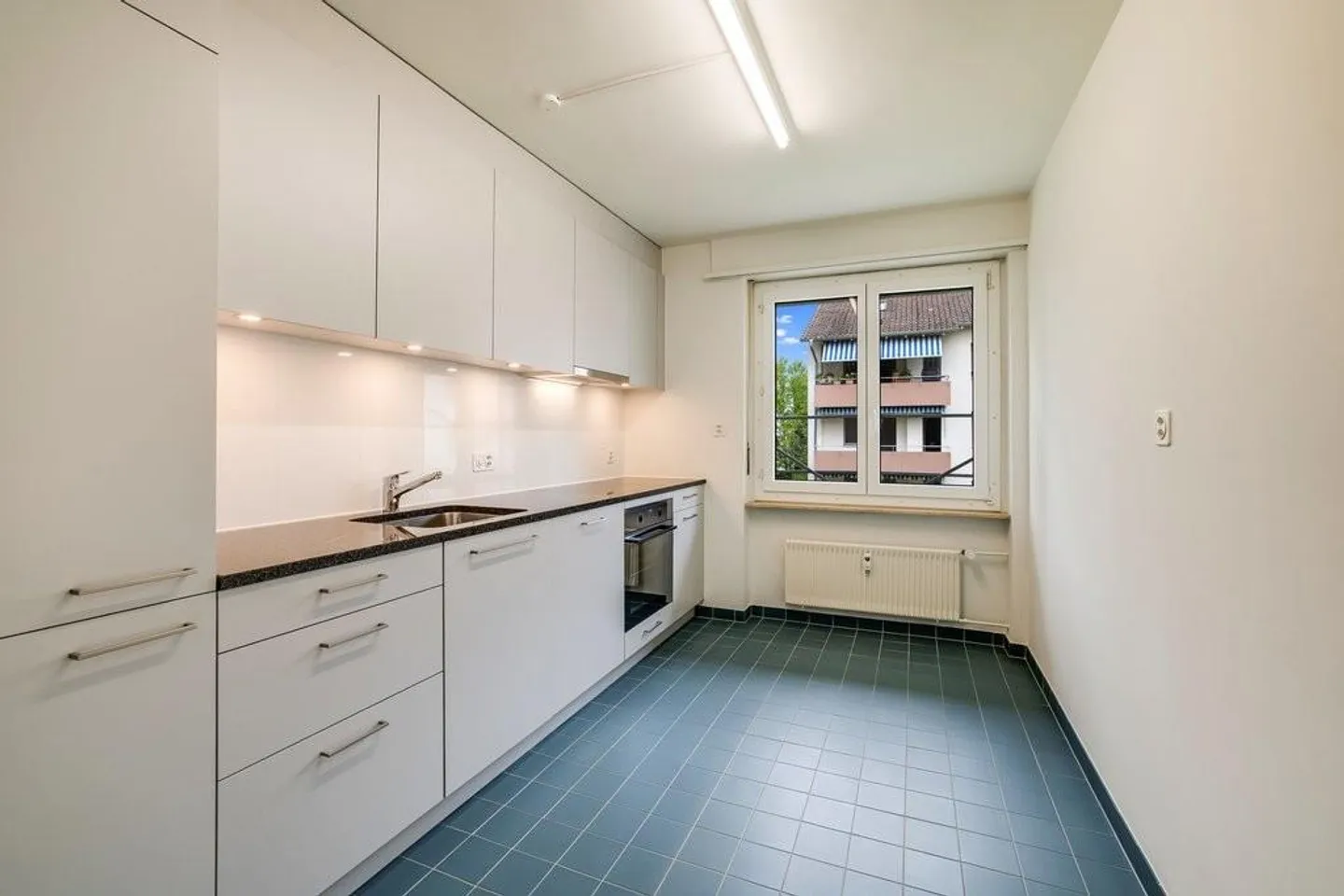 Appartement familial dans le vert - Photo 2 sur 7