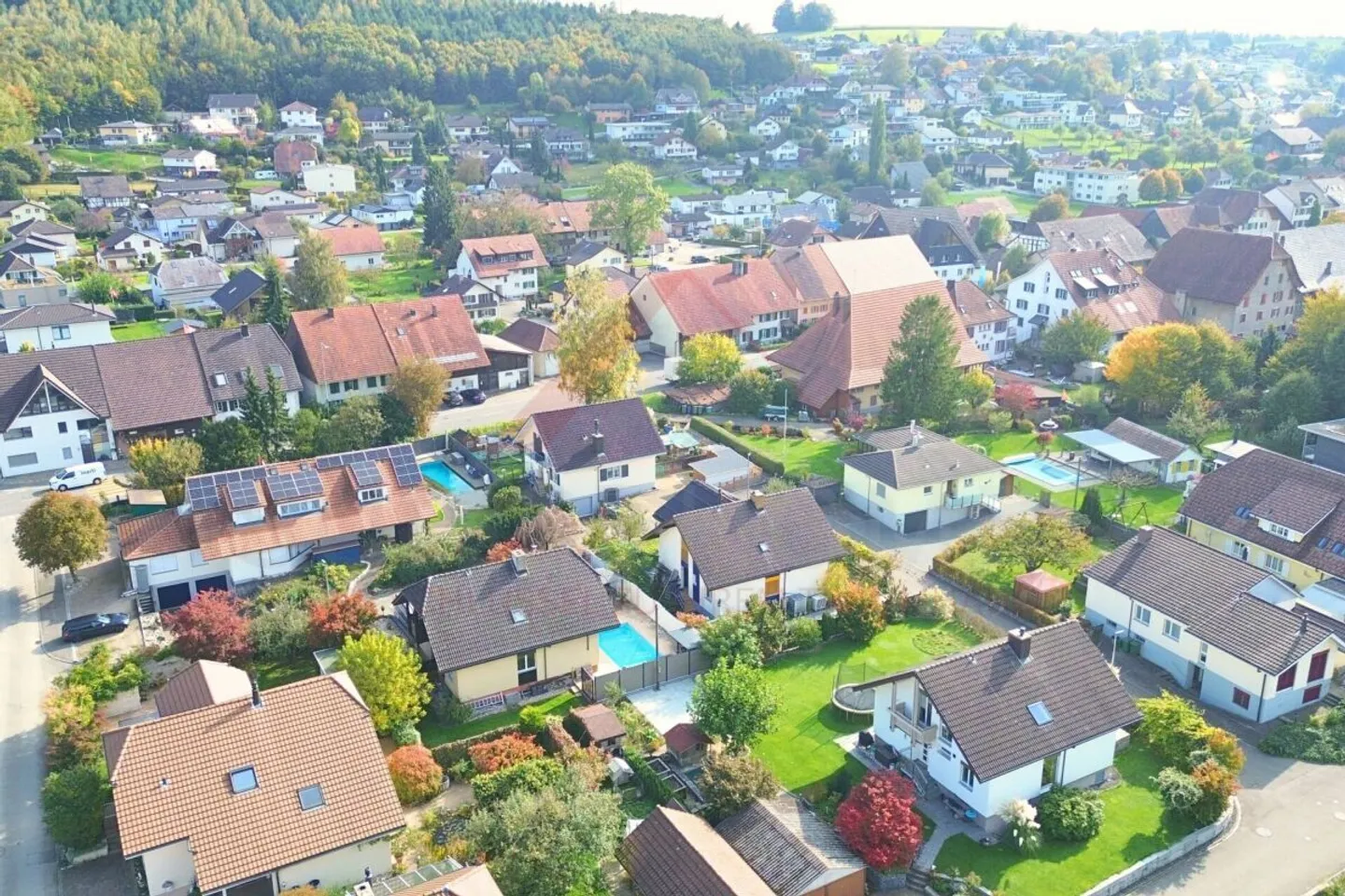 Paradiso Familiare Elegante con Piscina e Sauna - Incantevole Casa Unifamiliare in una Posizione Tranquilla a Kestenholz - Foto 1 di 33