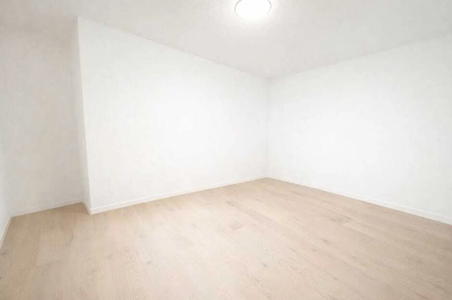 4.5-room apartment with balcony in Lyss - quiet & family-friendly - Photo 9 of 11