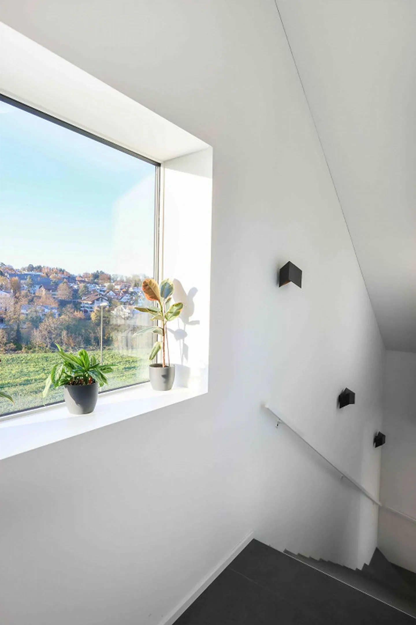 Modern 5.5-Room Corner Townhouse in a Quiet Location of Oberwil - Photo 12 of 14