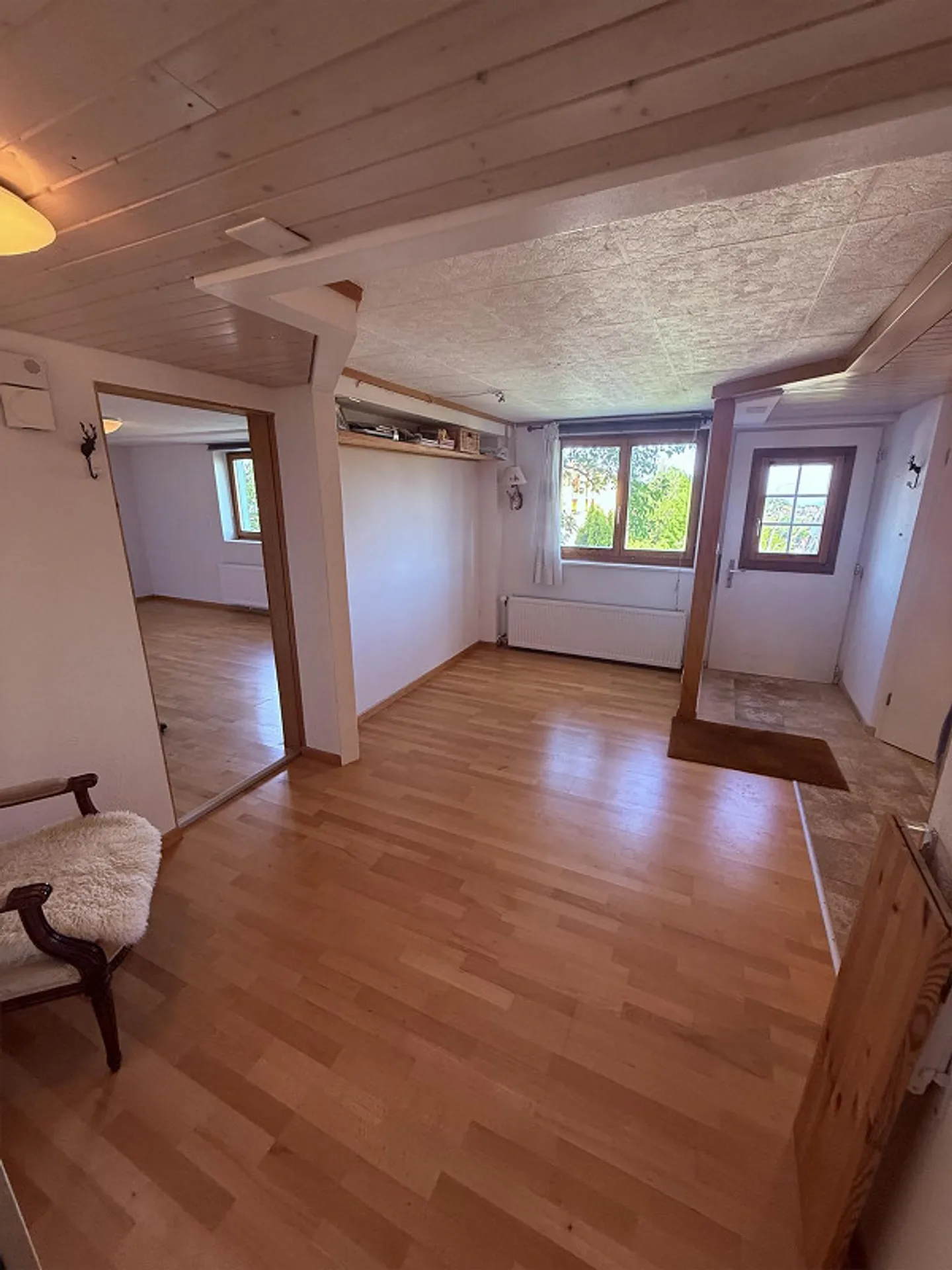 Moderno appartamento con 2 camere da letto in affitto - Foto 5 di 10