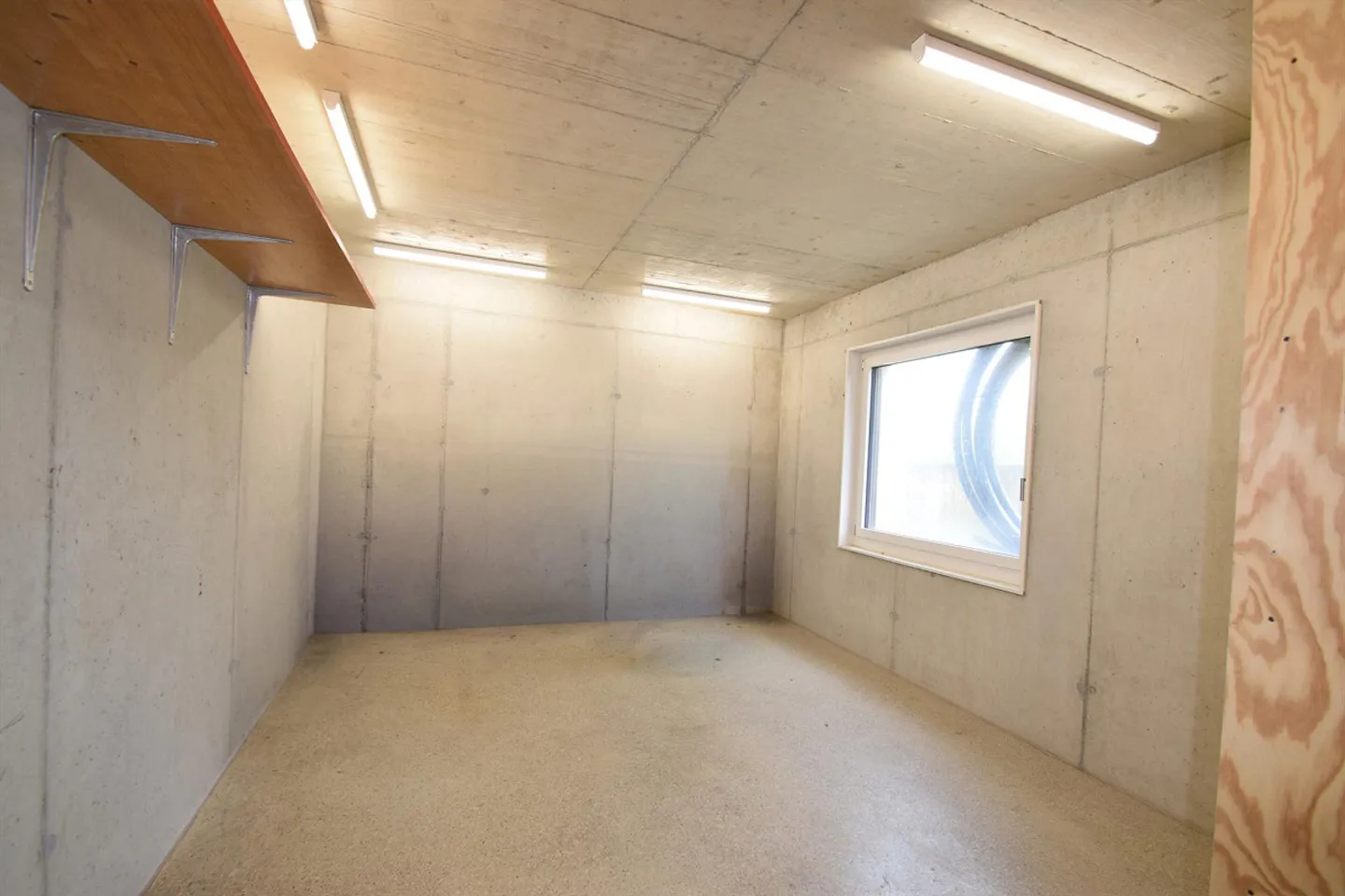 Officina, magazzino, studio, ufficio, spazio commerciale, a voi la scelta - Foto 1 di 5