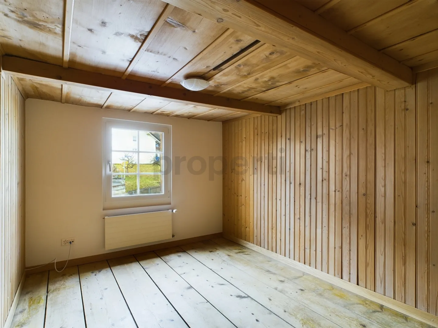 Quietly located 4.5 maisonette apartment with stunning lake and mountain views - Photo 7 of 12