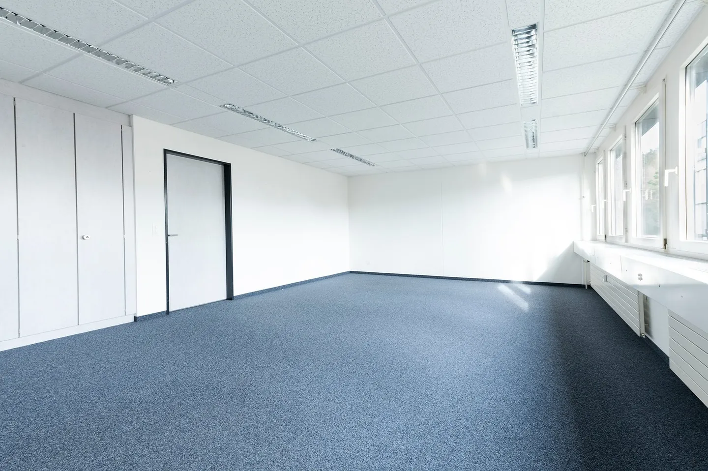 Attractive office or practice rooms with optimal connection - Photo 3 of 7