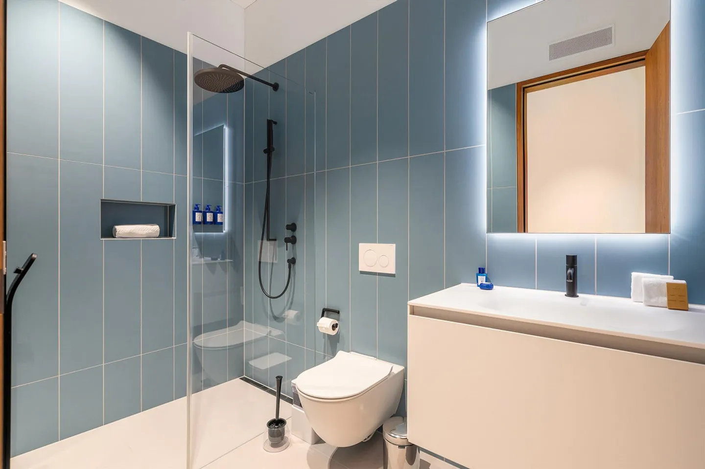 Exclusive Luxury Apartment in Engelberg - Photo 3 of 16