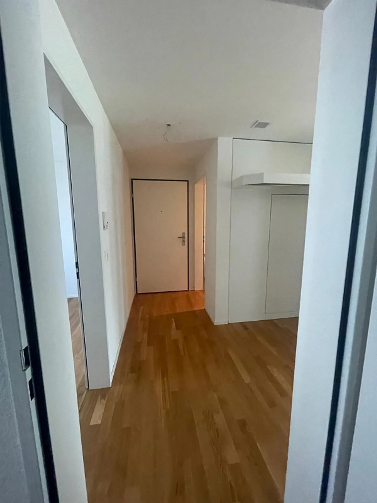 Appartement lumineux et moderne au rez-de-chaussée dans un emplacement central - Photo 12 sur 13