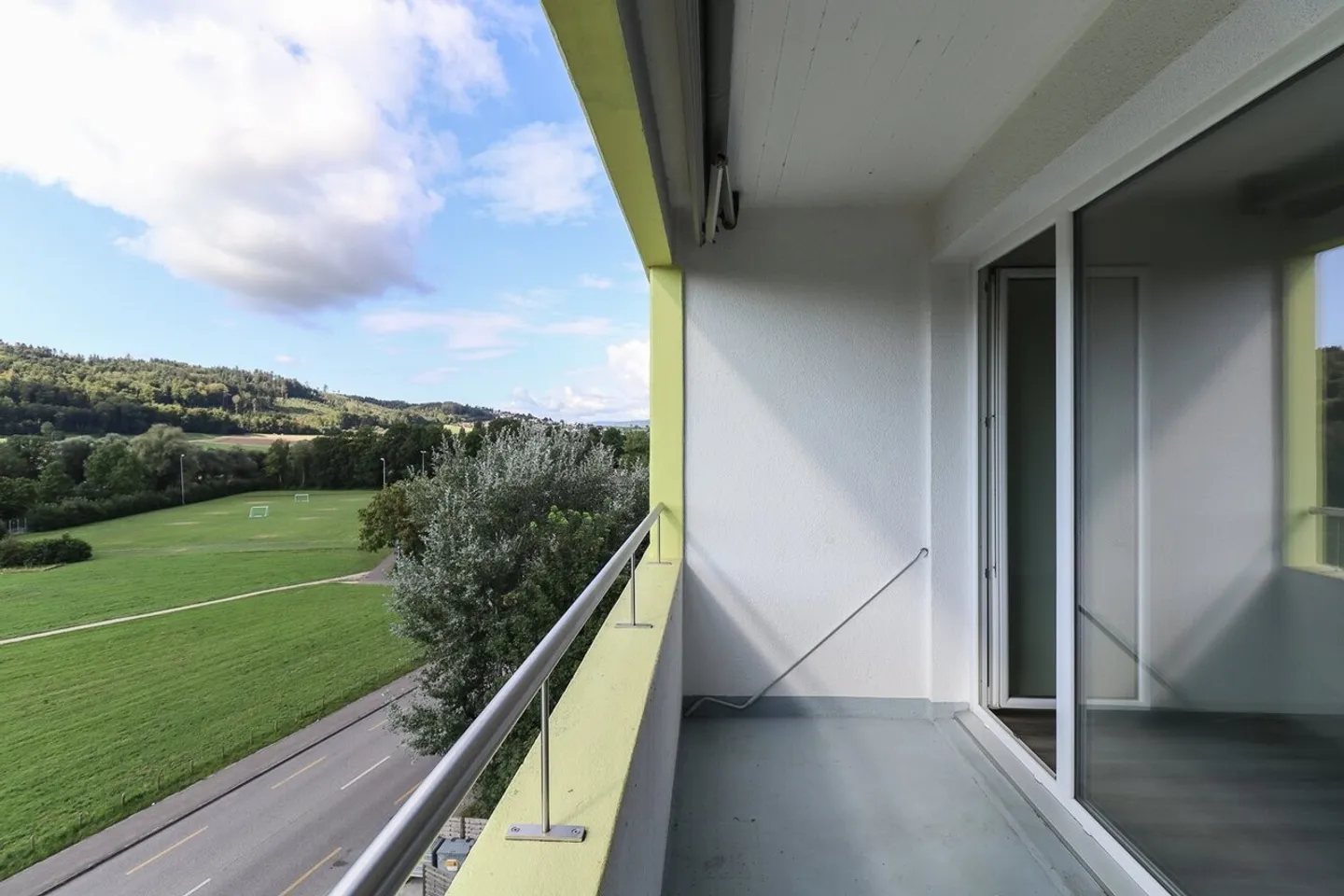 Appartamento moderno 3.5 locali a Brügg - Foto 8 di 13