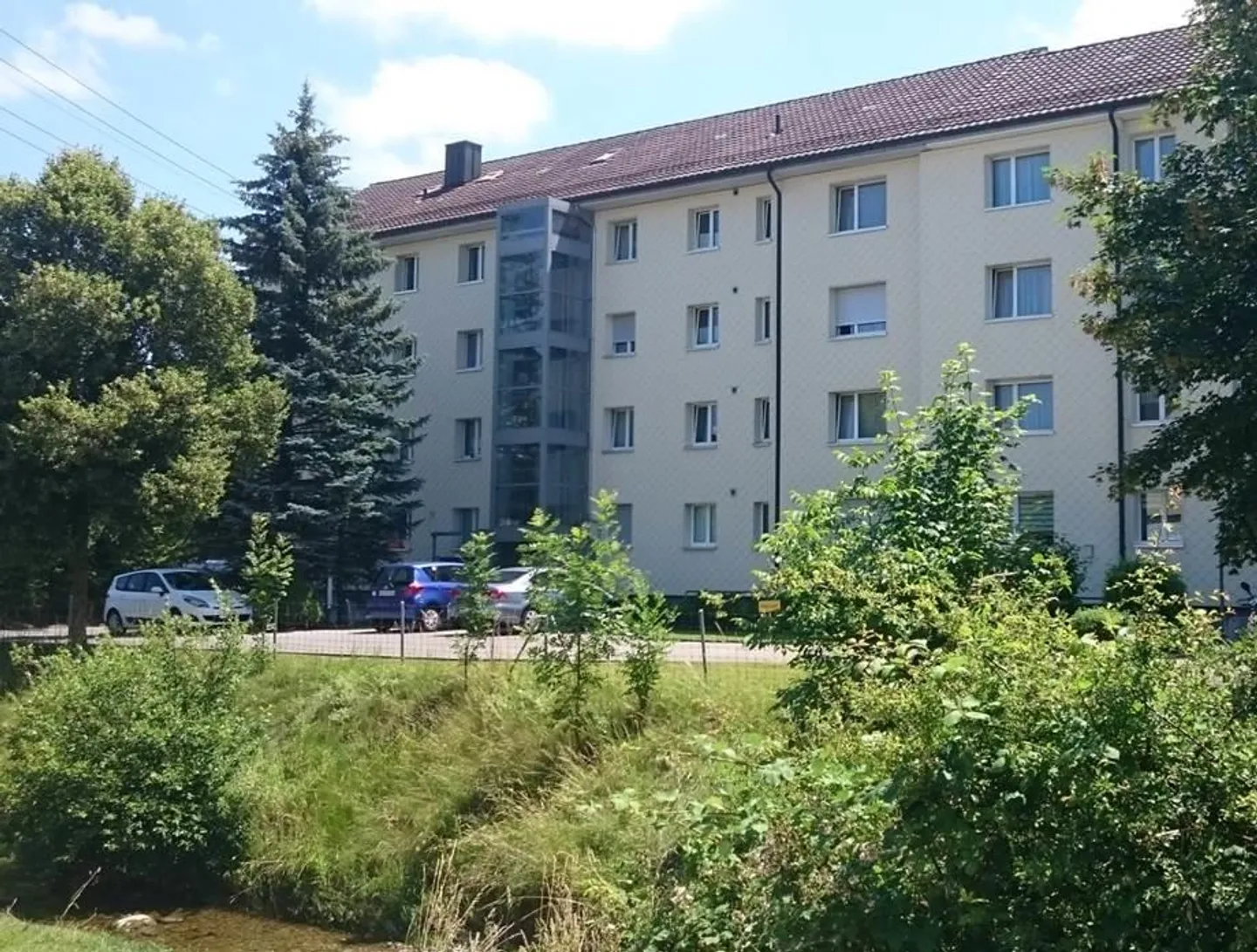 Appartamento luminoso e ben curato di 3,5 locali con grande soggiorno - Foto 1 di 6