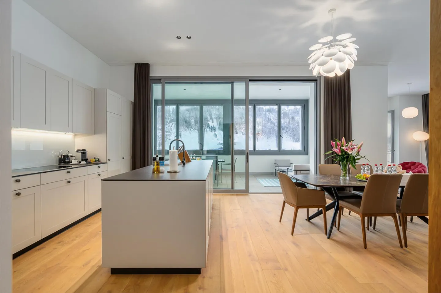 Exclusive Luxury Apartment in Engelberg - Photo 11 of 16