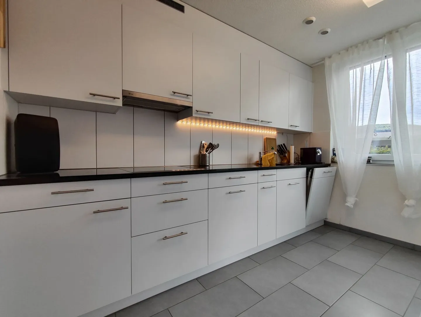 Kaisten / 3.5 Zimmer-Erdgeschosswohnung - Foto 3 di 9