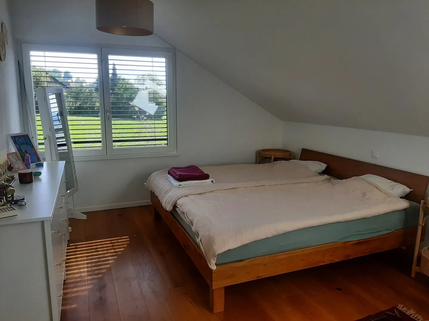 Modernes Haus mit großem Garten - Foto 7 von 12