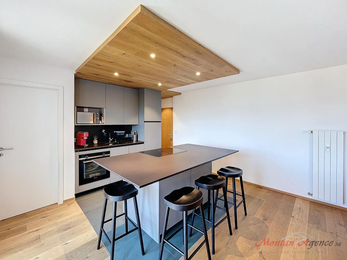 Appartement Charmant avec Jardin - Photo 2 sur 13