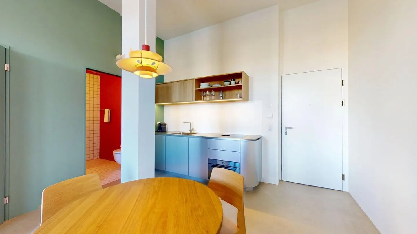 Stylish Studio by the Rhine - Photo 3 of 12