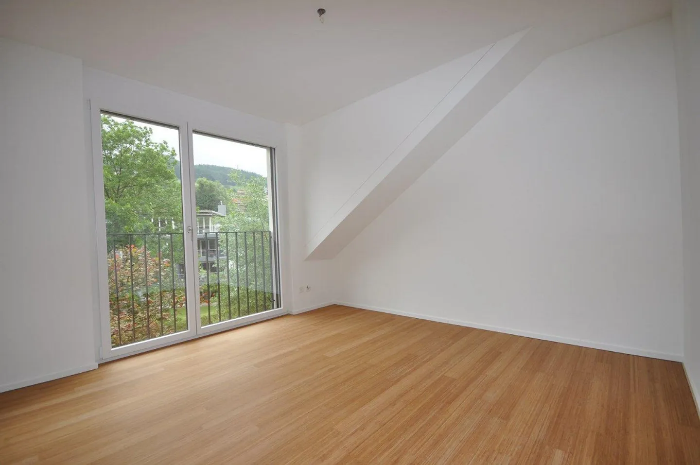 Modern Living at Ergolz - Modern Apartment with Gallery - Photo 7 of 9