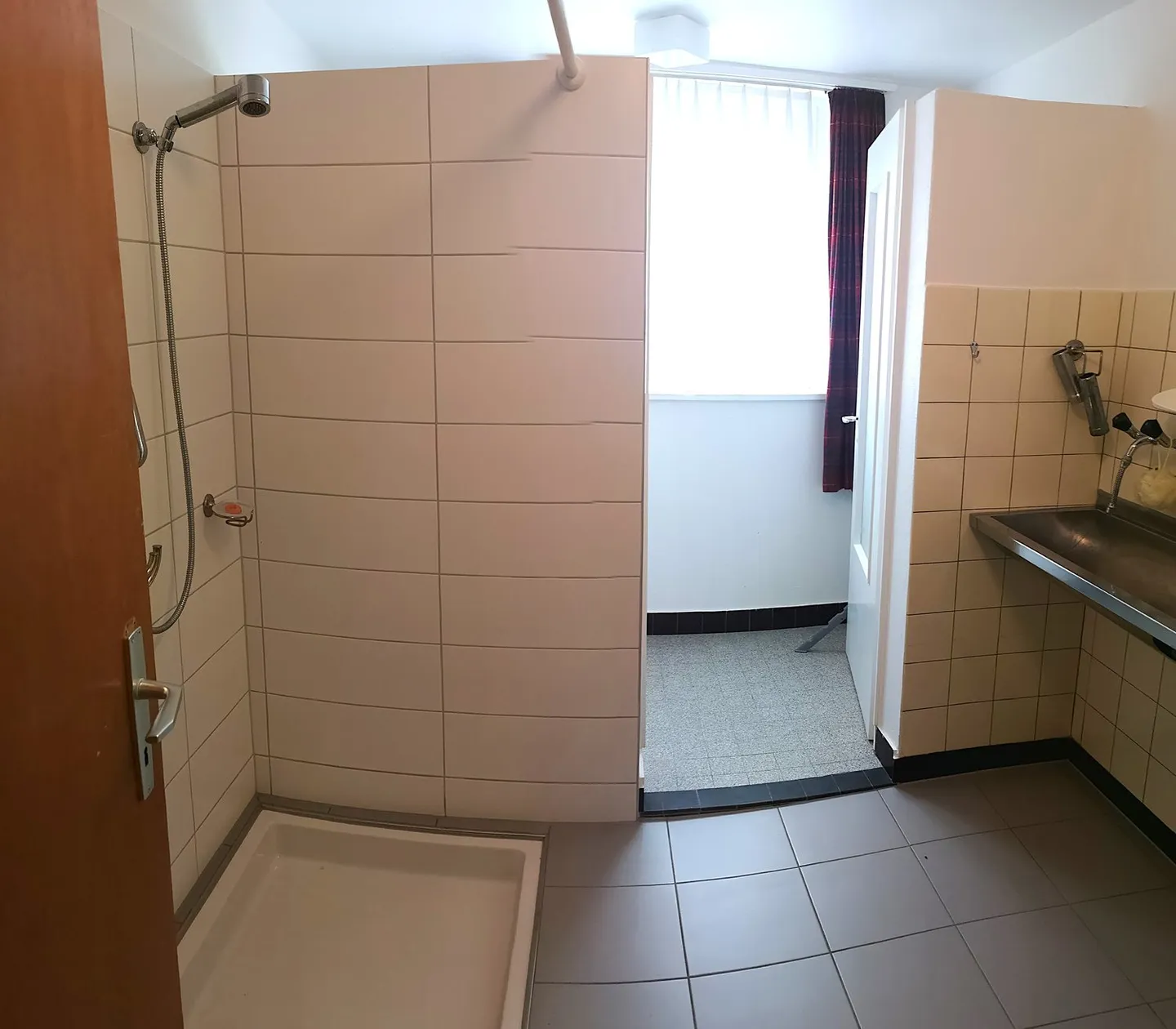 Zwei teilweise zu renovierende Häuser auf einem Grundstück von 3253m2, mit Garage/Werkstatt - Foto 26 von 45