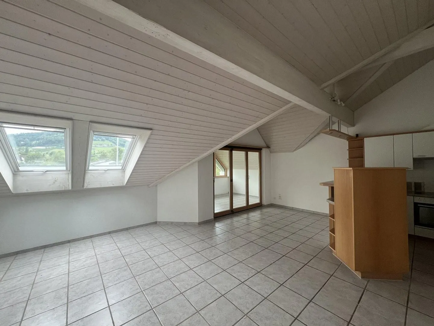 Appartamento di 4.5 locali in affitto a Bennwil - Foto 2 di 12