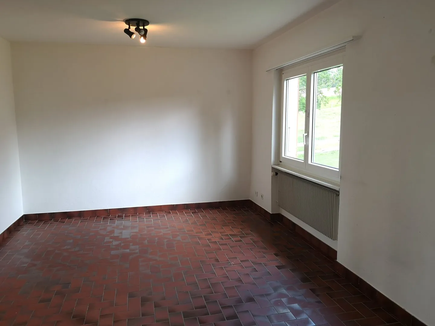 Zwei teilweise zu renovierende Häuser auf einem Grundstück von 3253m2, mit Garage/Werkstatt - Foto 38 von 45