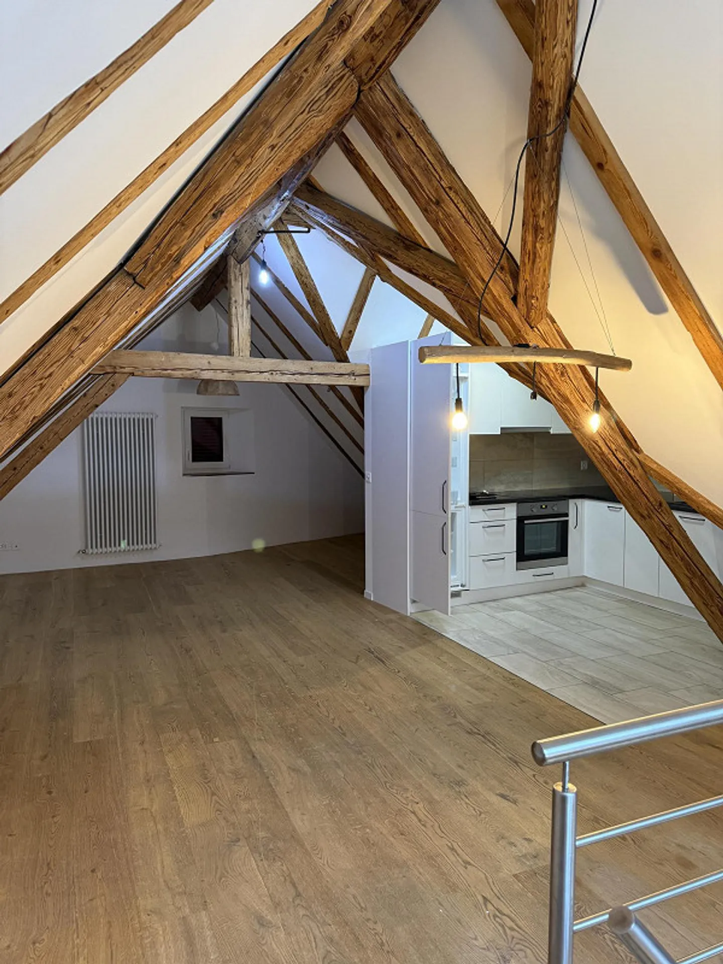 Appartamento duplex 4.5 stanze, accogliente e bello - Foto 1 di 11