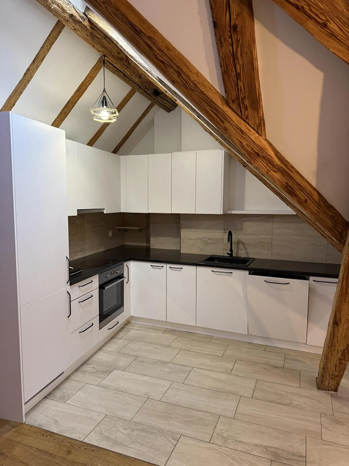 Appartamento duplex 4.5 stanze, accogliente e bello - Foto 2 di 11